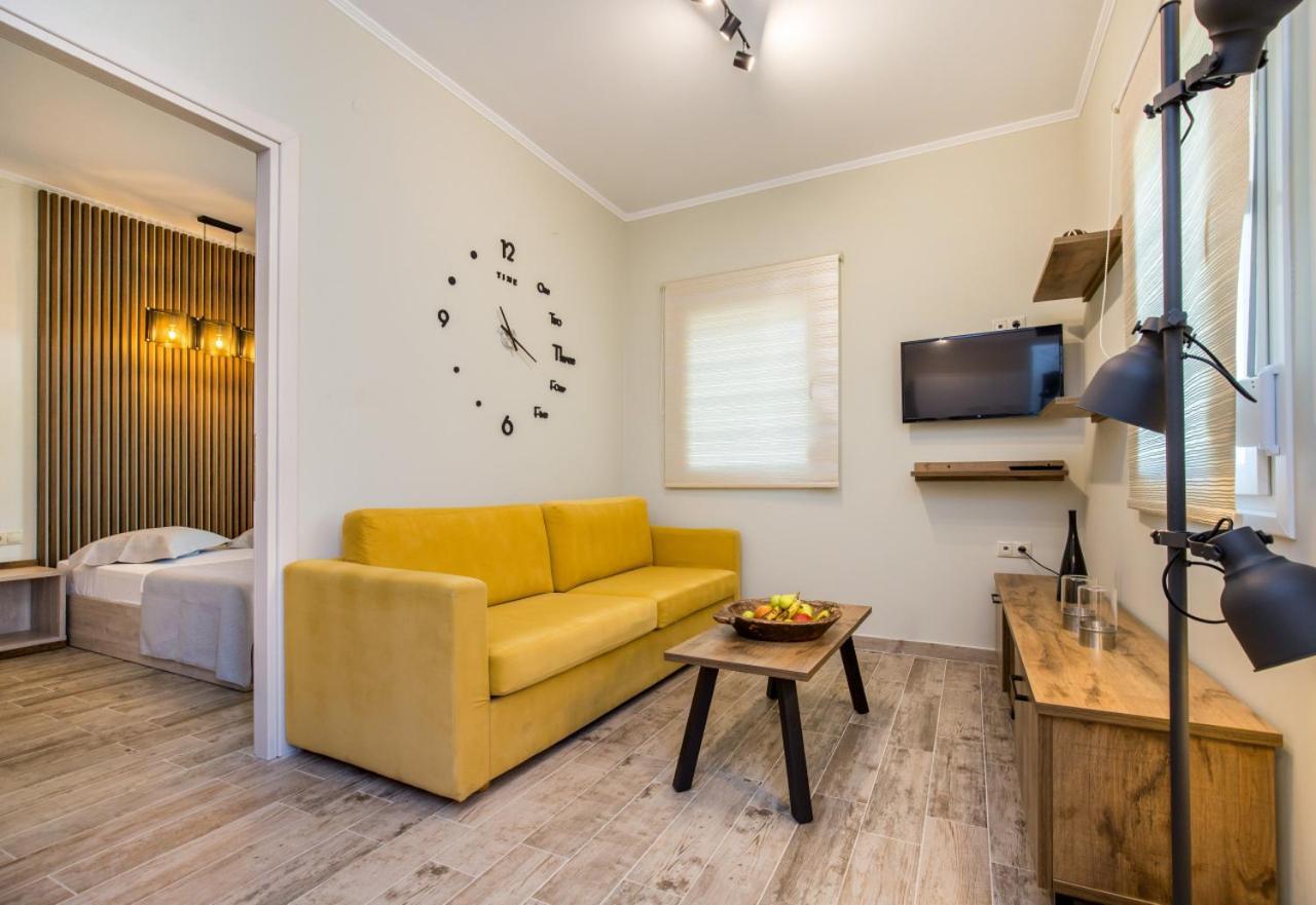 Villa 4 You Iliopetra Skala Sotiros Ngoại thất bức ảnh