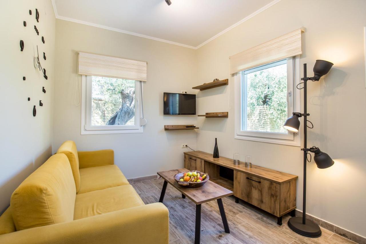 Villa 4 You Iliopetra Skala Sotiros Ngoại thất bức ảnh
