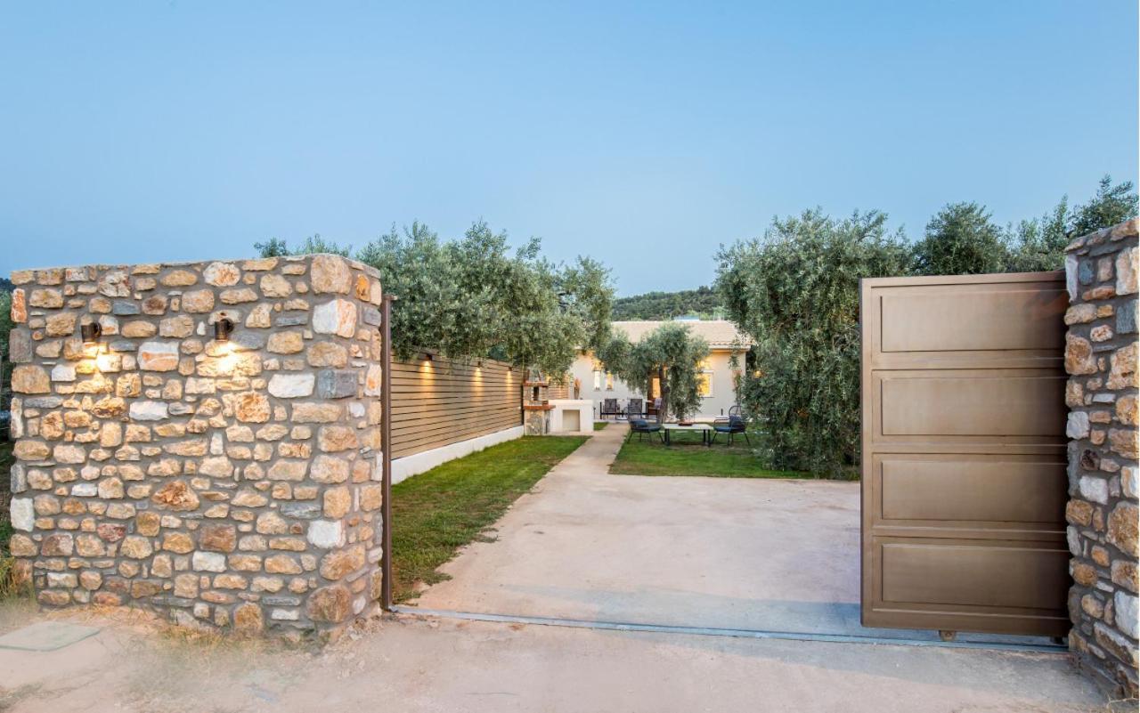 Villa 4 You Iliopetra Skala Sotiros Ngoại thất bức ảnh